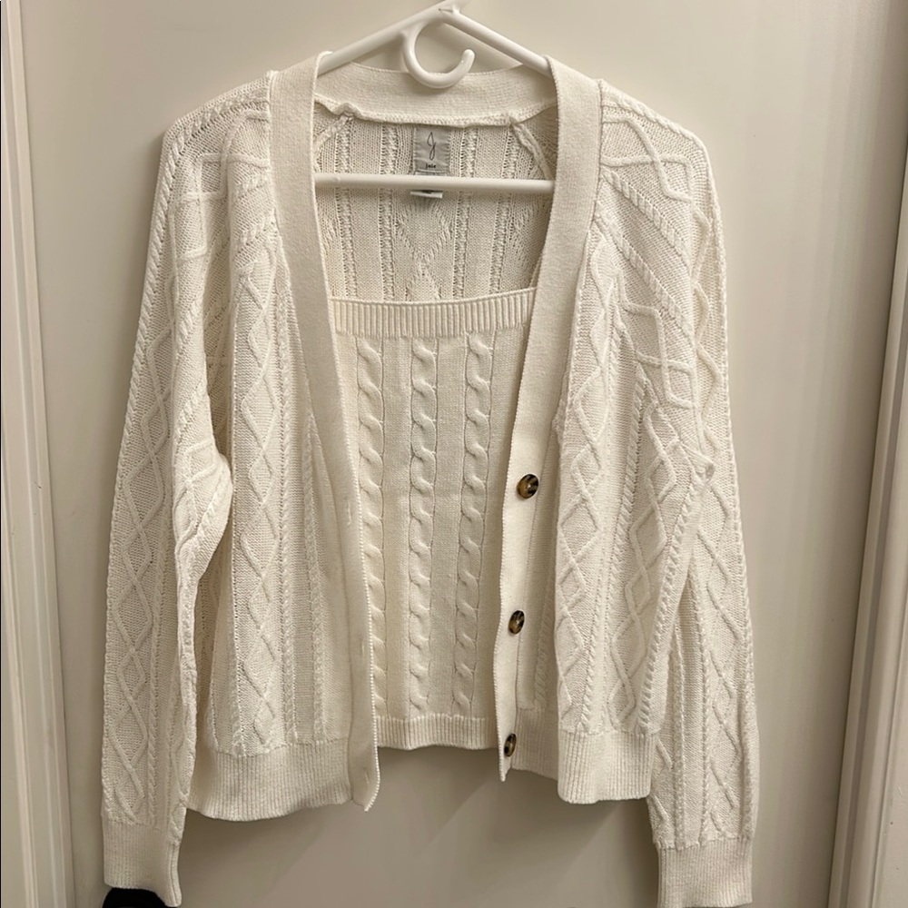 Women's White Cable Knit Sweater Set